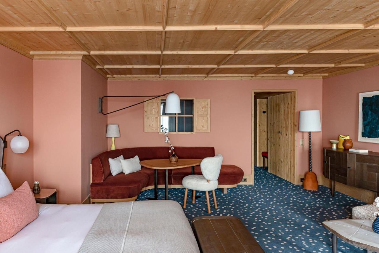 Hotel Le Coucou Мерібель Екстер'єр фото