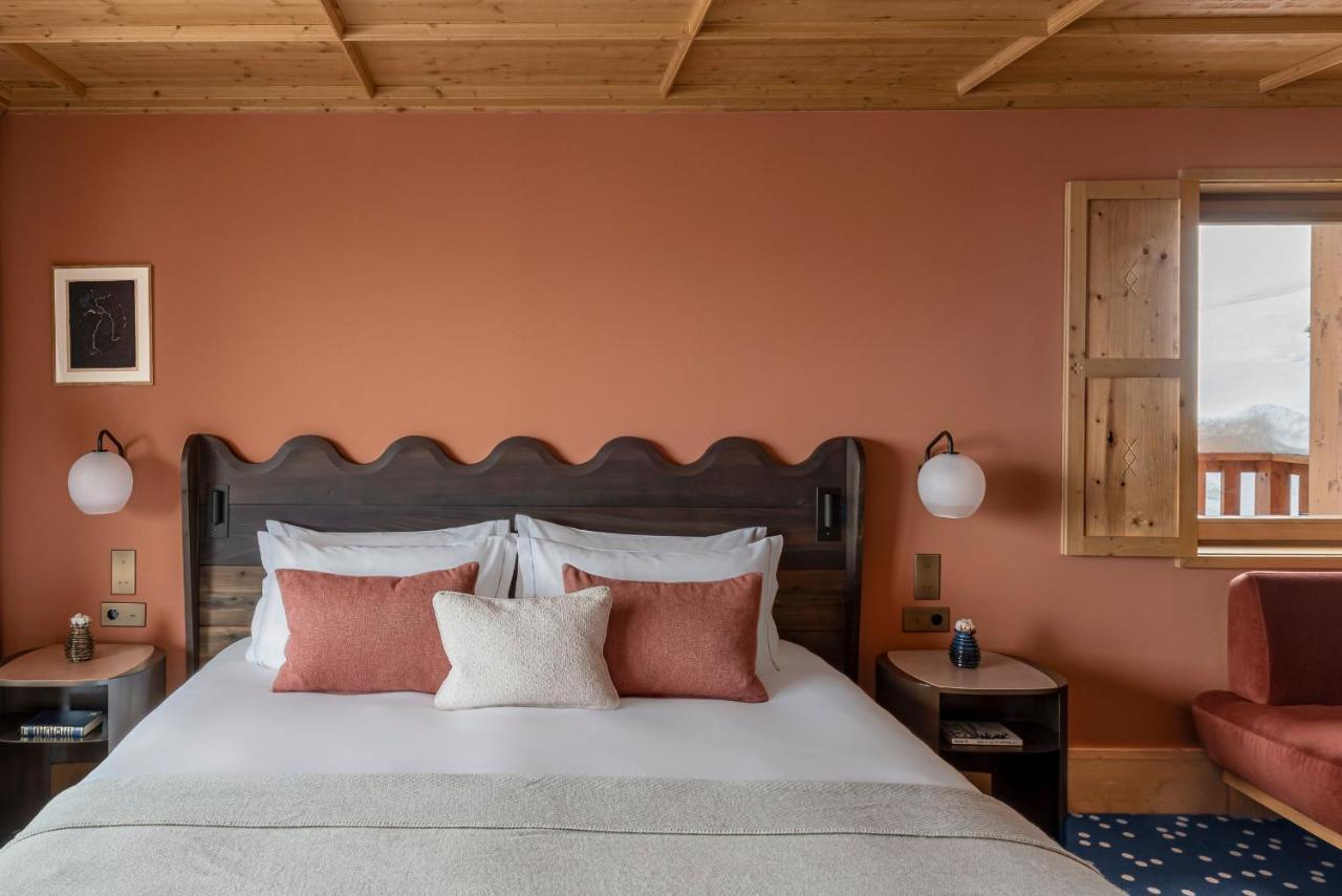 Hotel Le Coucou Мерібель Екстер'єр фото
